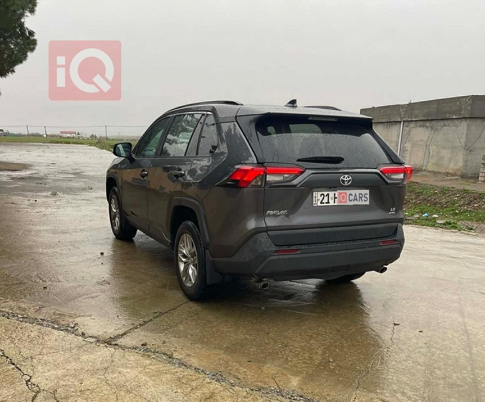 تويوتا راف 4